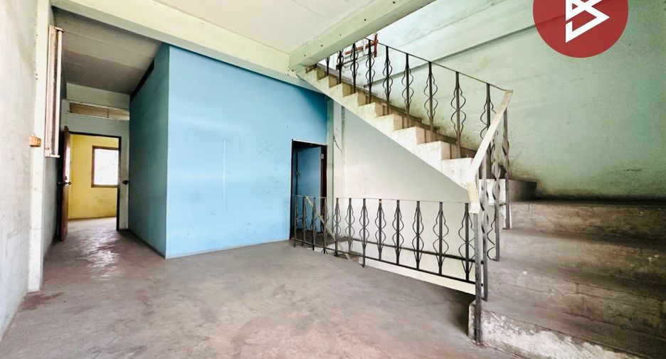 For sale 4 bedrooms retail Space in Bang Khun Thian, Bangkok