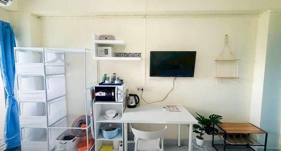 For sale 38 bedrooms apartment in Chatuchak, Bangkok