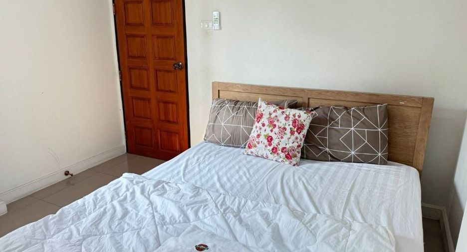 For rent 4 bedrooms house in Doi Saket, Chiang Mai