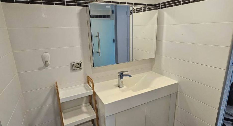 À vendre 1 chambre condo à Bang Lamung, Chonburi