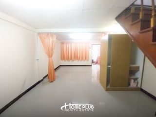 Reihenhaus zur Miete mit 2 Zimmer in Chom Thong, Bangkok