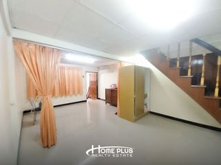Reihenhaus zur Miete mit 2 Zimmer in Chom Thong, Bangkok