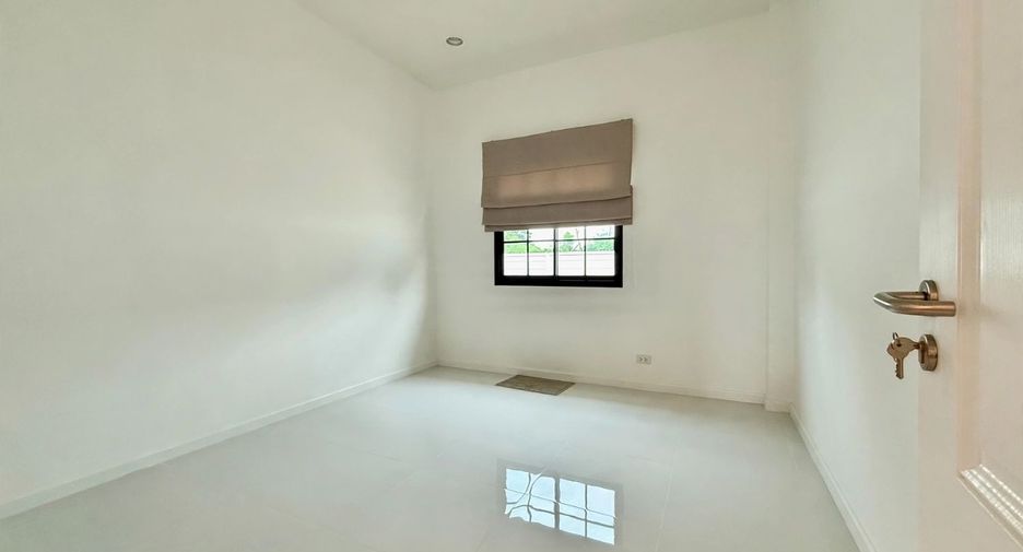 For sale 3 bedrooms house in Mueang Ratchaburi, Ratchaburi