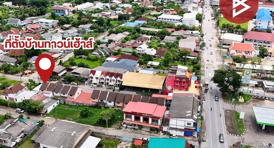 Reihenhaus zum Kauf mit 2 Zimmer in San Kamphaeng, Chiang Mai