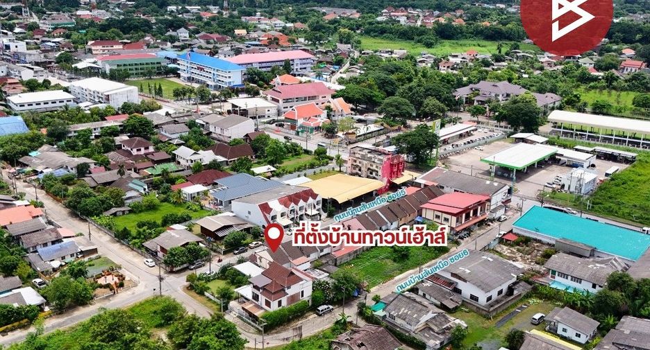 Reihenhaus zum Kauf mit 2 Zimmer in San Kamphaeng, Chiang Mai