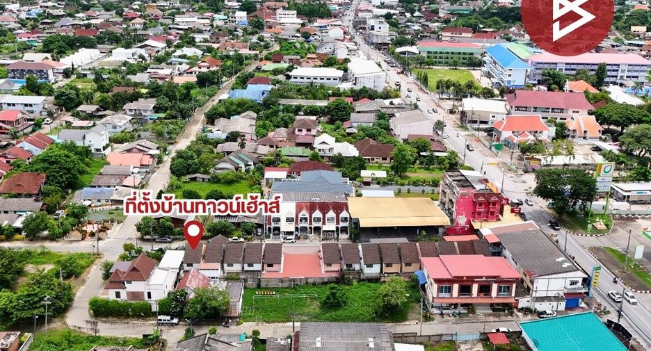 Reihenhaus zum Kauf mit 2 Zimmer in San Kamphaeng, Chiang Mai