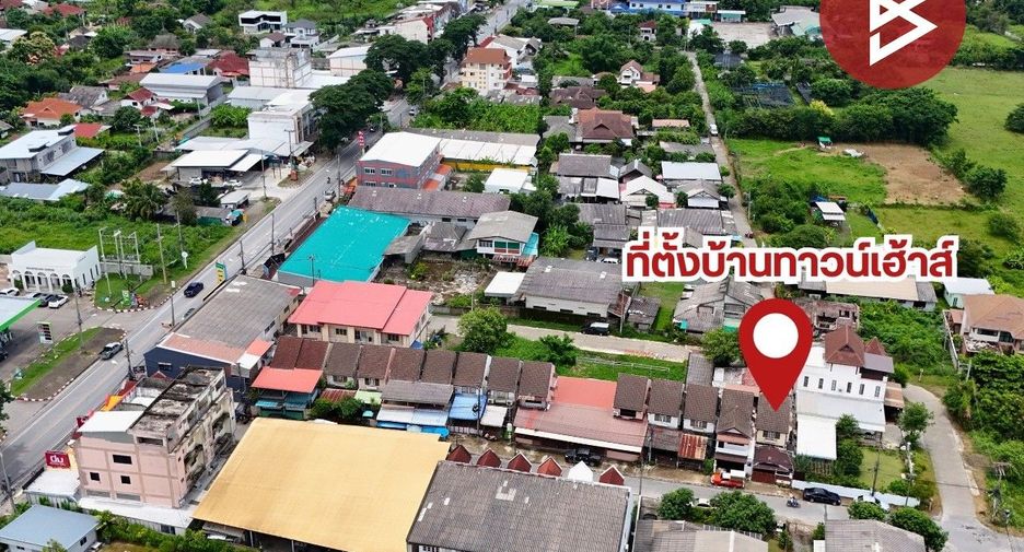 Reihenhaus zum Kauf mit 2 Zimmer in San Kamphaeng, Chiang Mai