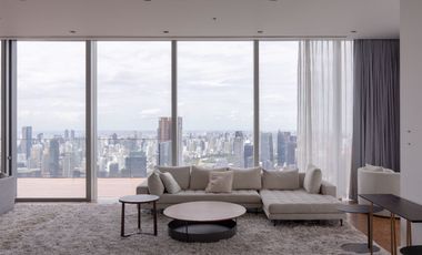 For rent 4 bedrooms condo in Sathon, Bangkok