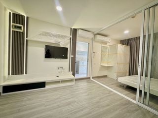 For sale 1 bed condo in Bangkok Noi, Bangkok
