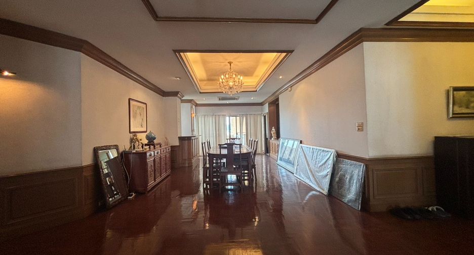 Wohnung zum Kauf mit 3 Zimmer in Watthana, Bangkok