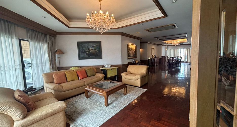 Wohnung zum Kauf mit 3 Zimmer in Watthana, Bangkok