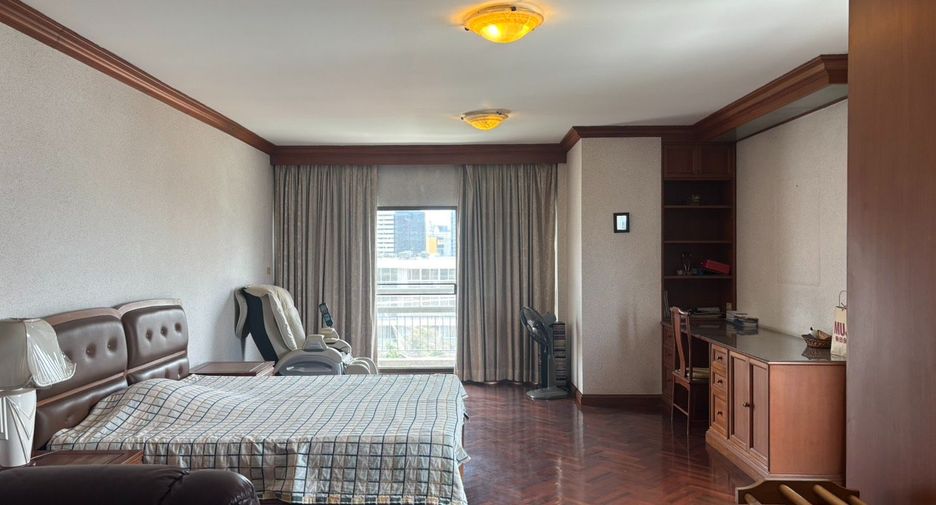 Wohnung zum Kauf mit 3 Zimmer in Watthana, Bangkok