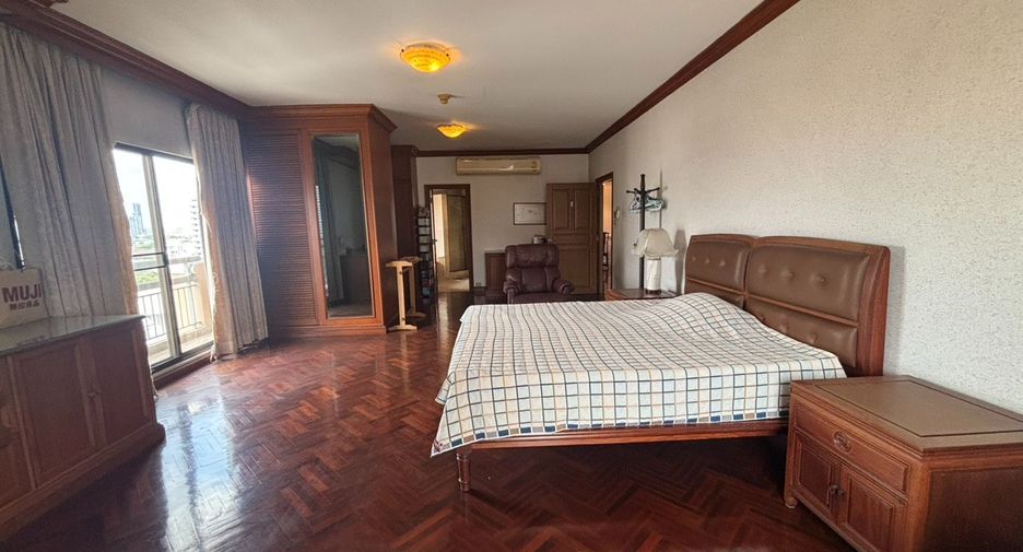 Wohnung zum Kauf mit 3 Zimmer in Watthana, Bangkok