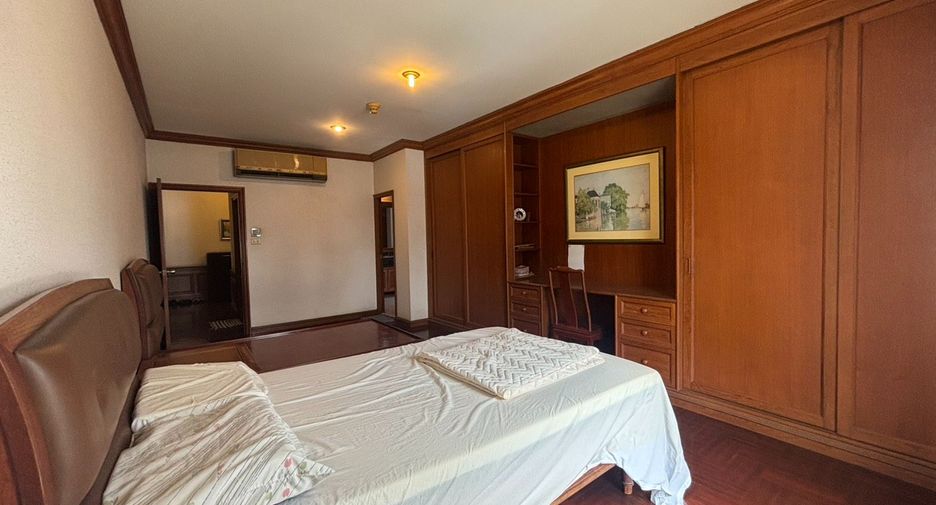 Wohnung zum Kauf mit 3 Zimmer in Watthana, Bangkok