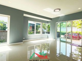 For sale 3 bedrooms house in Mueang Pathum Thani, Pathum Thani