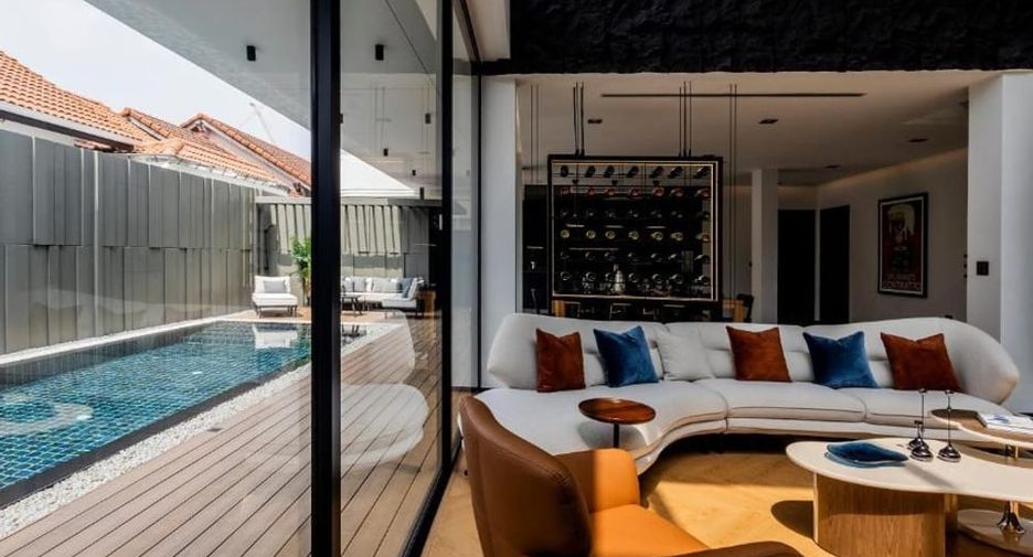For rent 5 bedrooms villa in Jomtien, Pattaya