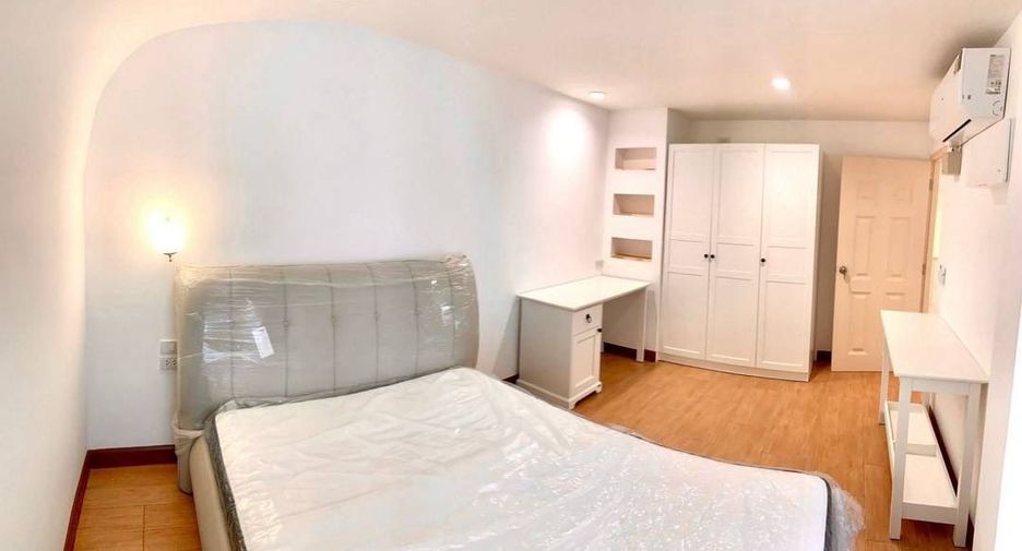 For rent 3 bedrooms house in Mueang Chiang Mai, Chiang Mai