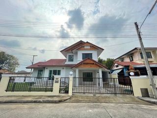 For Rent 3 Bedroom House In Mueang Chiang Mai