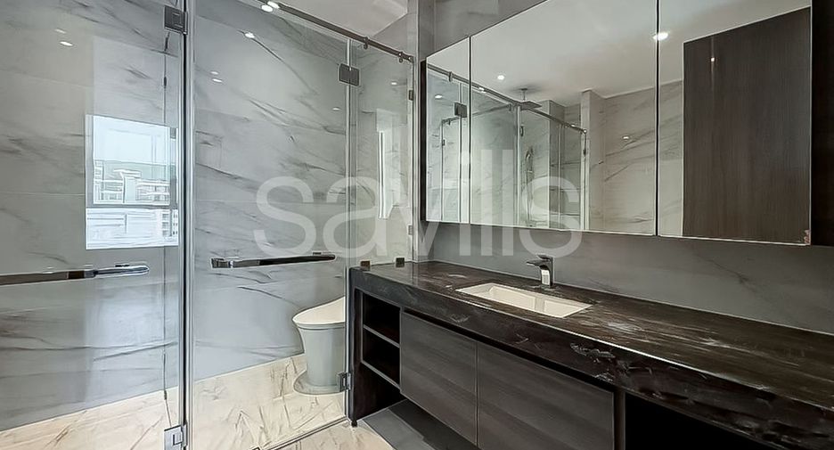 For rent 2 bedrooms condo in Sathon, Bangkok