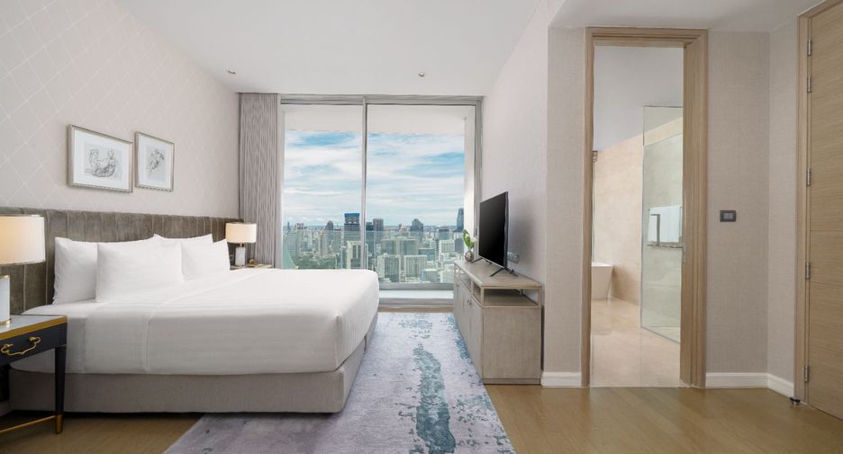 For rent 3 bedrooms serviced apartment in Pathum Wan, Bangkok