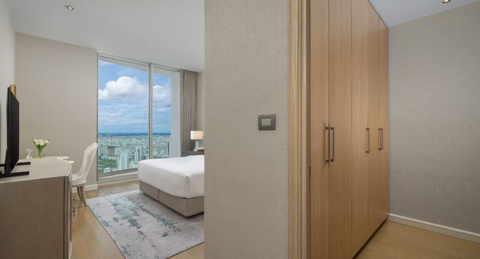For rent 3 bedrooms serviced apartment in Pathum Wan, Bangkok