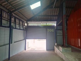 For rent warehouse in Yan Nawa, Bangkok