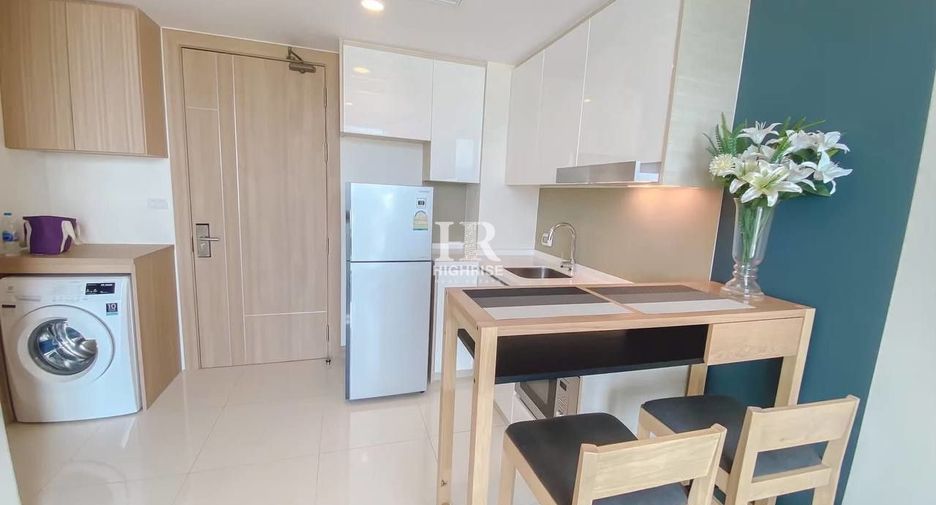 For sale 1 bed condo in Bang Lamung, Chonburi