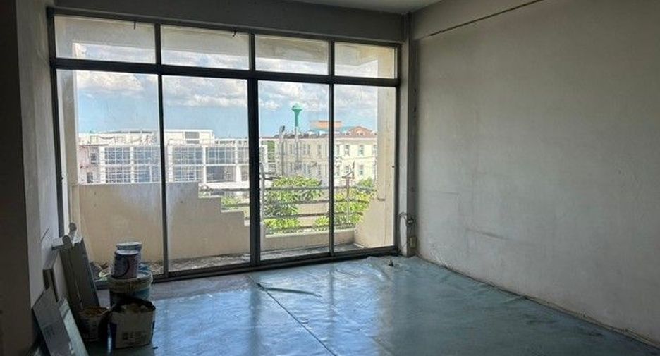 For rent retail Space in Thawi Watthana, Bangkok