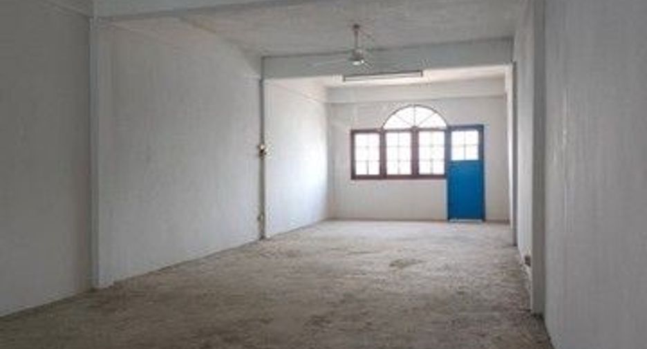 For rent 1 bed retail Space in Bang Khae, Bangkok