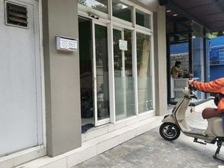 For rent 1 bed retail Space in Watthana, Bangkok