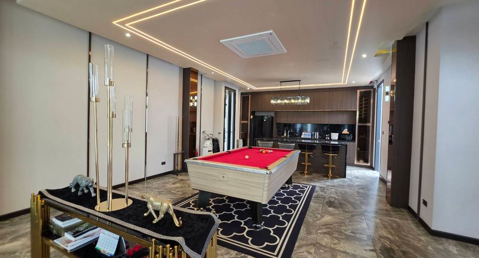 For rent and for sale 5 bedrooms villa in Mueang Chiang Mai, Chiang Mai