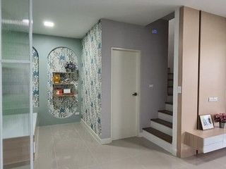 For rent 3 bedrooms house in Mueang Nonthaburi, Nonthaburi