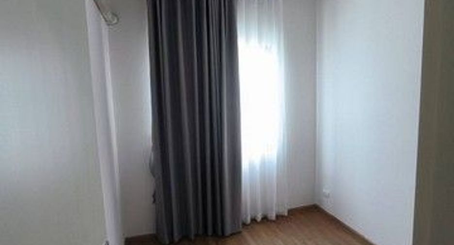 For rent 3 bedrooms house in Mueang Nonthaburi, Nonthaburi