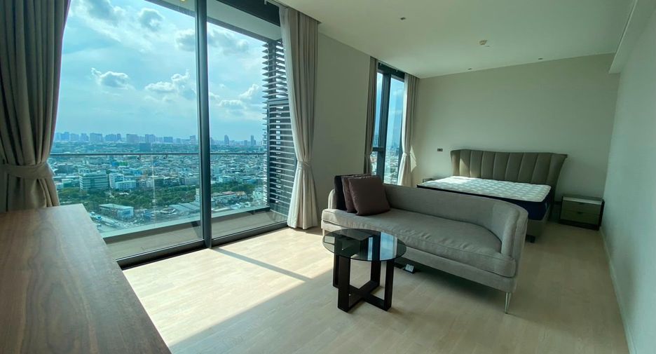 For rent 3 bedrooms condo in Bang Kho Laem, Bangkok