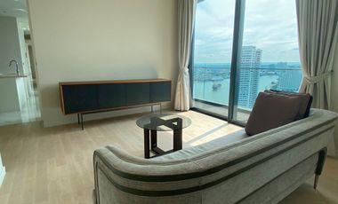 For rent 3 bedrooms condo in Bang Kho Laem, Bangkok