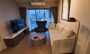For rent 2 bedrooms condo in Phra Khanong, Bangkok