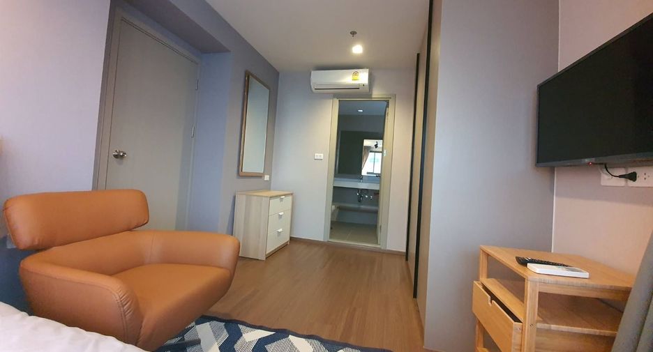 For rent 2 bedrooms condo in Phra Khanong, Bangkok