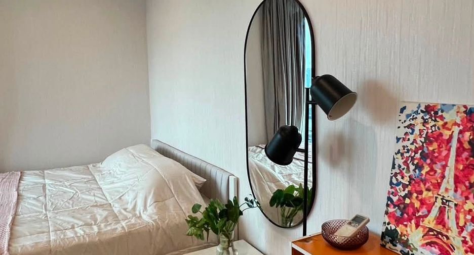 For rent 2 bedrooms condo in Khlong San, Bangkok