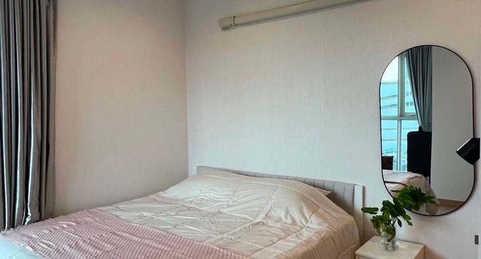For rent 2 bedrooms condo in Khlong San, Bangkok