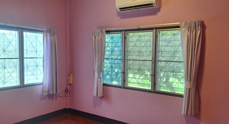 For sale 3 bedrooms house in Mueang Rayong, Rayong
