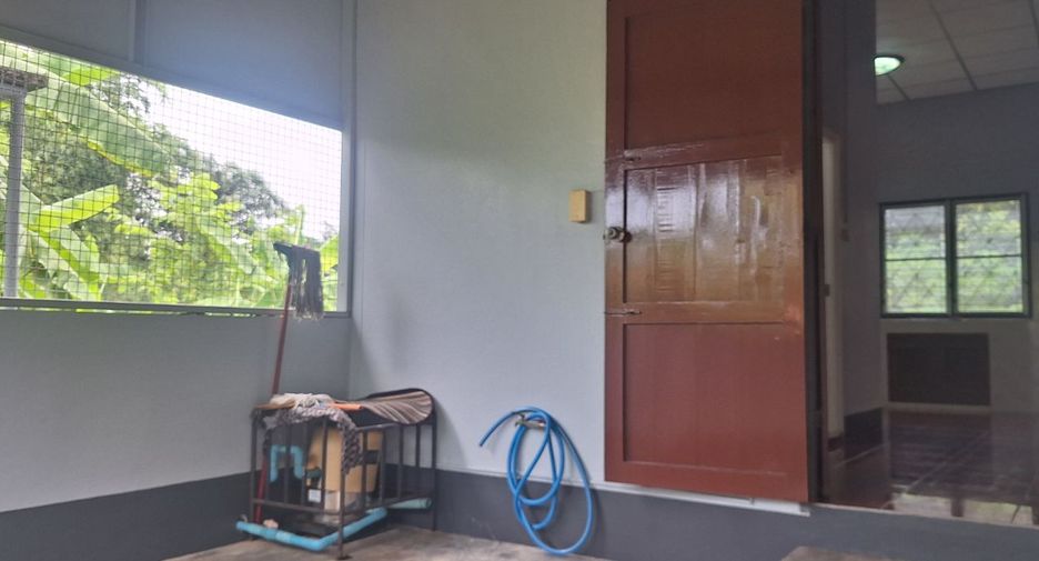 For sale 3 bedrooms house in Mueang Rayong, Rayong