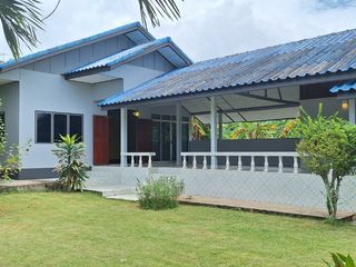 For sale 3 bedrooms house in Mueang Rayong, Rayong