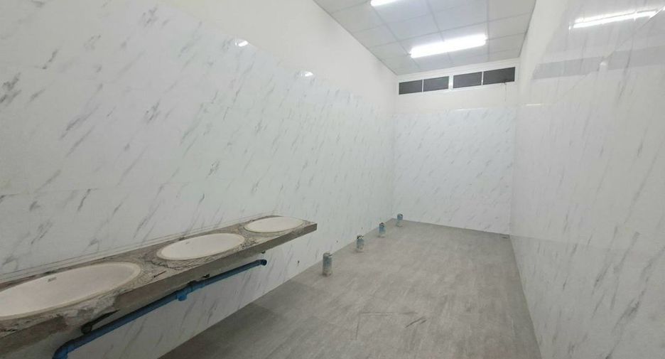For rent retail Space in Bang Kho Laem, Bangkok