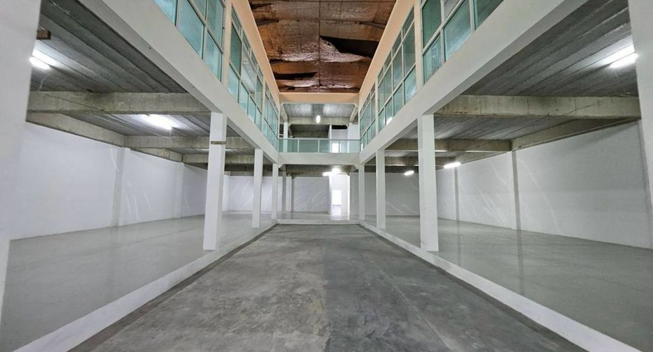 For rent retail Space in Bang Kho Laem, Bangkok