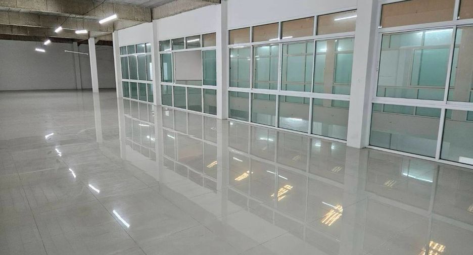 For rent retail Space in Bang Kho Laem, Bangkok