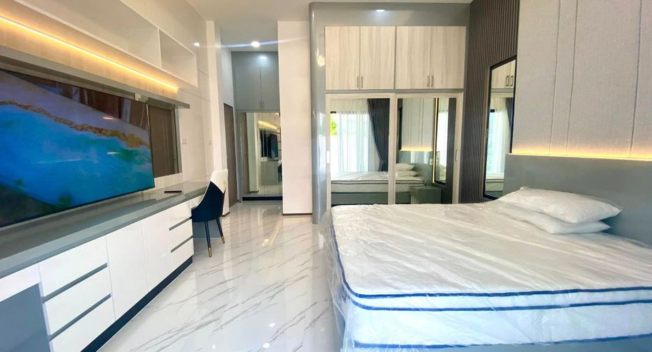 For sale 3 bedrooms villa in Huay Yai, Pattaya