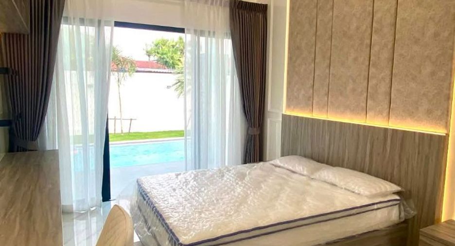 For sale 3 bedrooms villa in Huay Yai, Pattaya