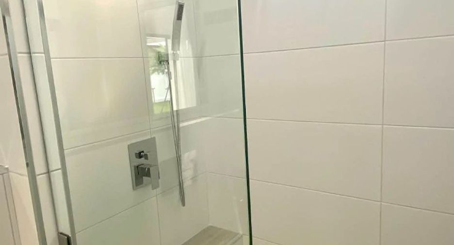 For sale 3 bedrooms villa in Huay Yai, Pattaya