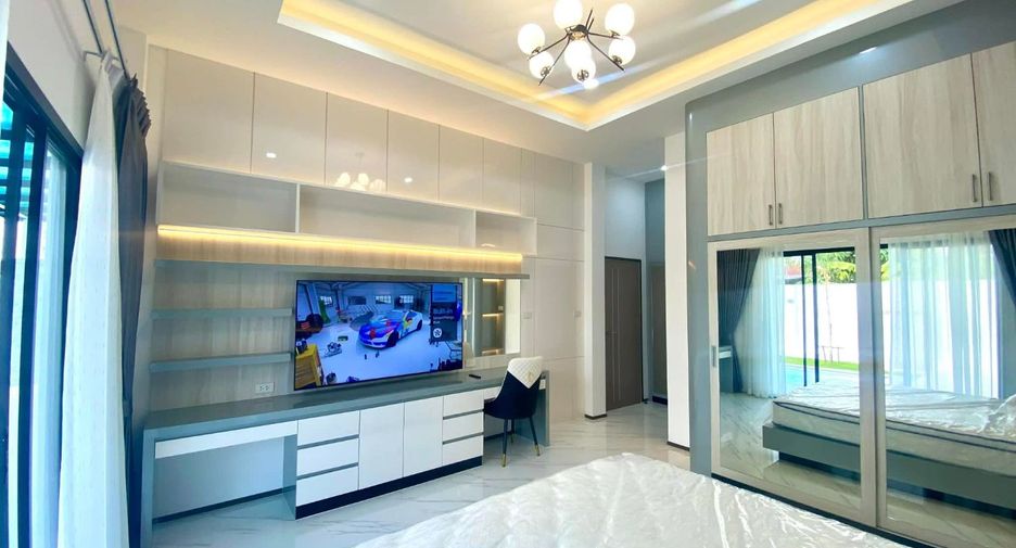 For sale 3 bedrooms villa in Huay Yai, Pattaya