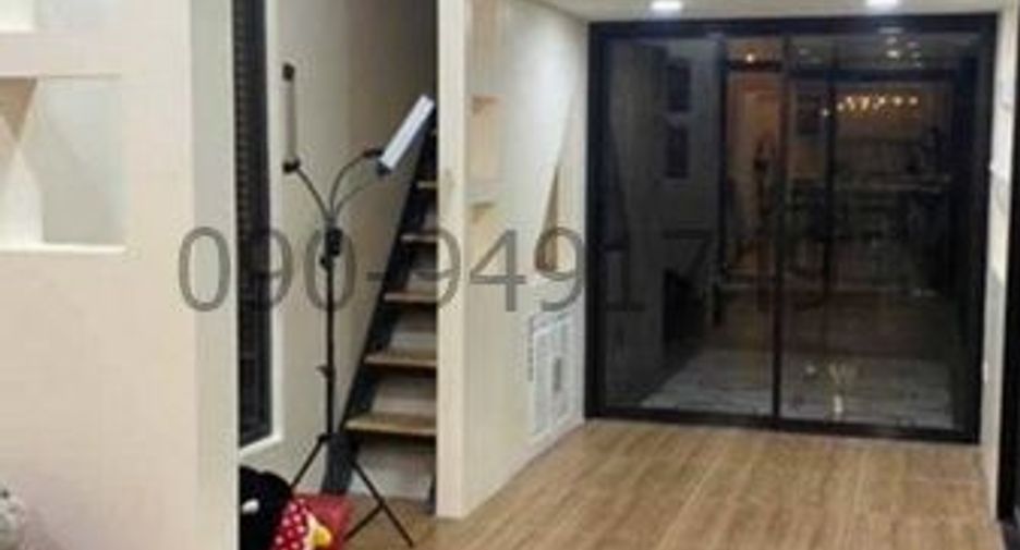 For sale 5 bedrooms townhouse in Lat Krabang, Bangkok
